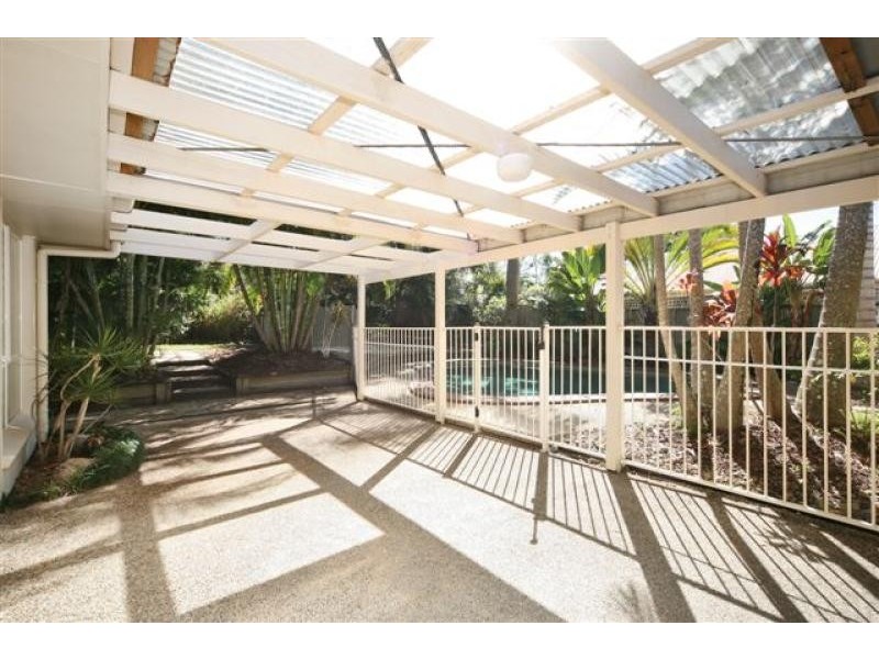 30 Seacove Court, Noosa Waters QLD 4566