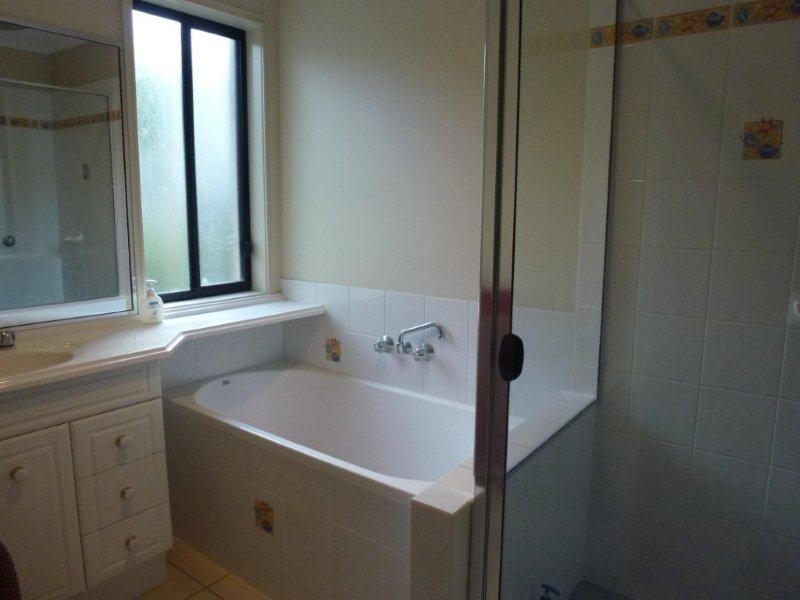 1 Admiral Place, Noosaville QLD 4566