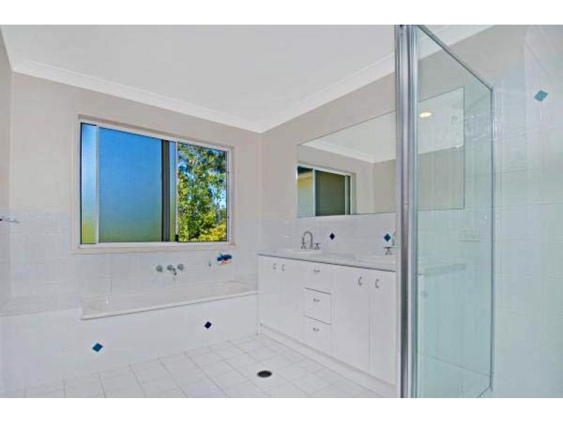6 Dirum Court, Tewantin QLD 4565