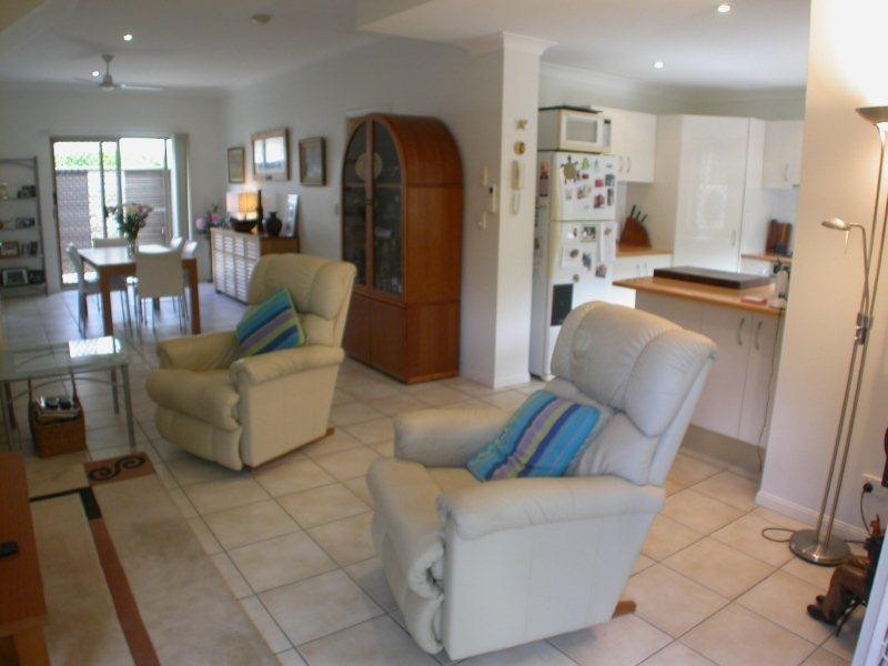 7/4 Riverstone Court, Tewantin QLD 4565