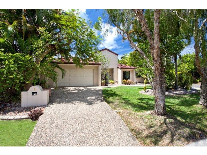 2 Helm Court, Noosaville QLD 4566