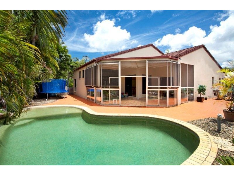 2 Helm Court, Noosaville QLD 4566