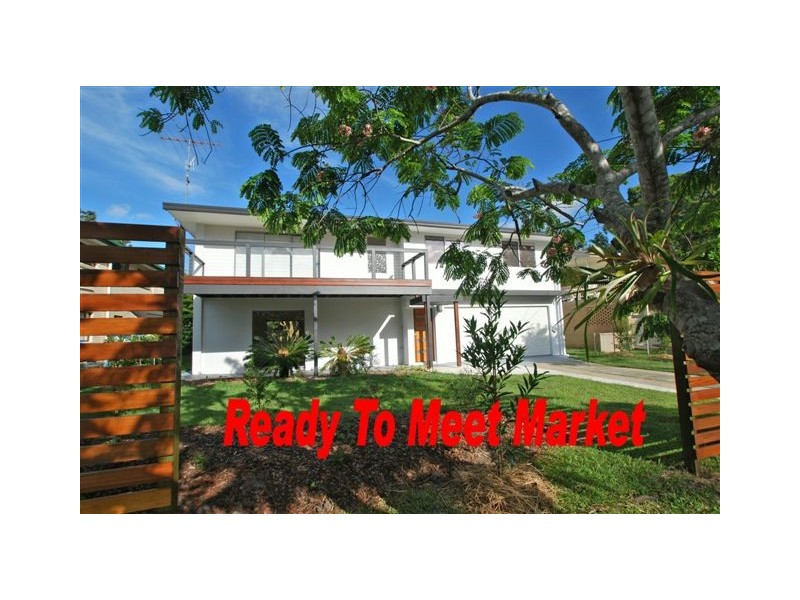 8 Hillcrest Avenue, Tewantin QLD 4565