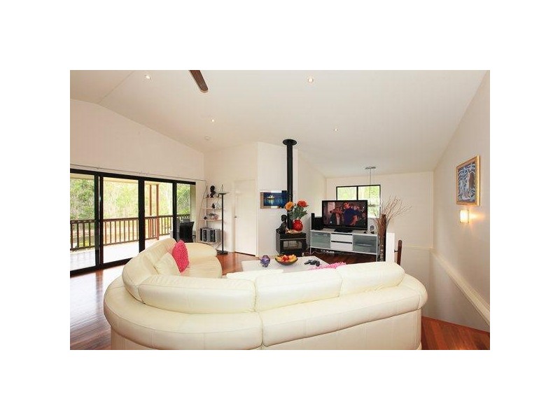 27 Lakeside Drive, Cooroibah QLD 4565