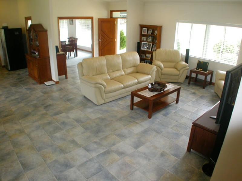 6 Wilkes Court, Tinbeerwah QLD 4563