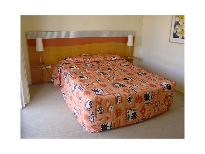 509 and 510 Noosa Lakes, 3 Hilton Terrace, Tewantin QLD 4565