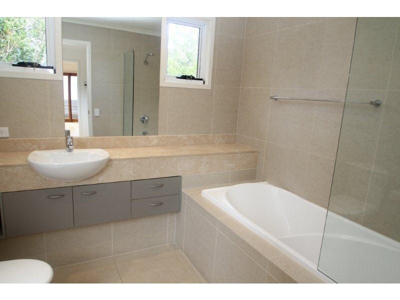 1/3 Ann Street, Noosaville QLD 4566