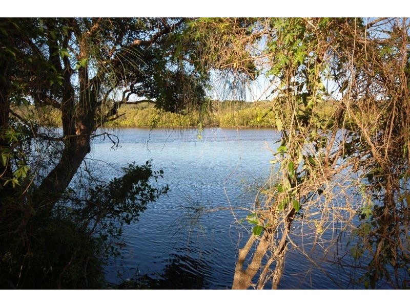 11 Creek Road, Noosaville QLD 4566