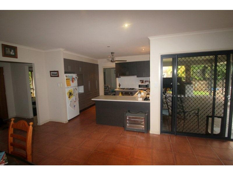 12 McKenna Court, Noosaville QLD 4566