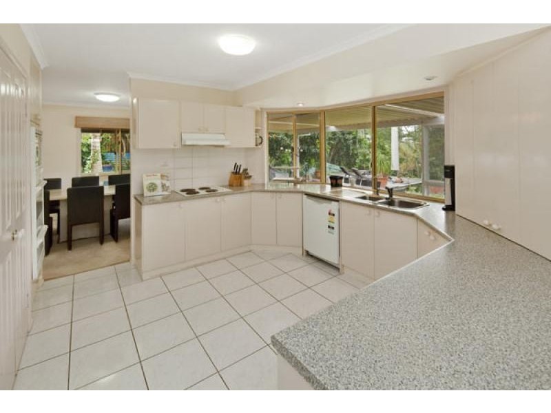 3 Riverbreeze Avenue, Noosa Waters QLD 4566