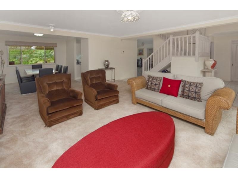 3 Riverbreeze Avenue, Noosa Waters QLD 4566