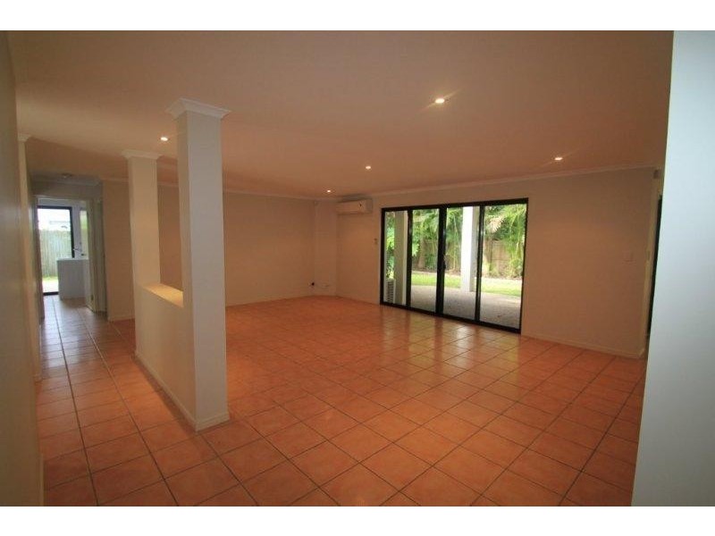 27 Moorindil Street, Tewantin QLD 4565