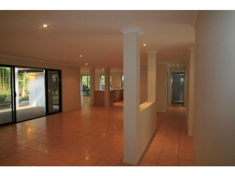 27 Moorindil Street, Tewantin QLD 4565