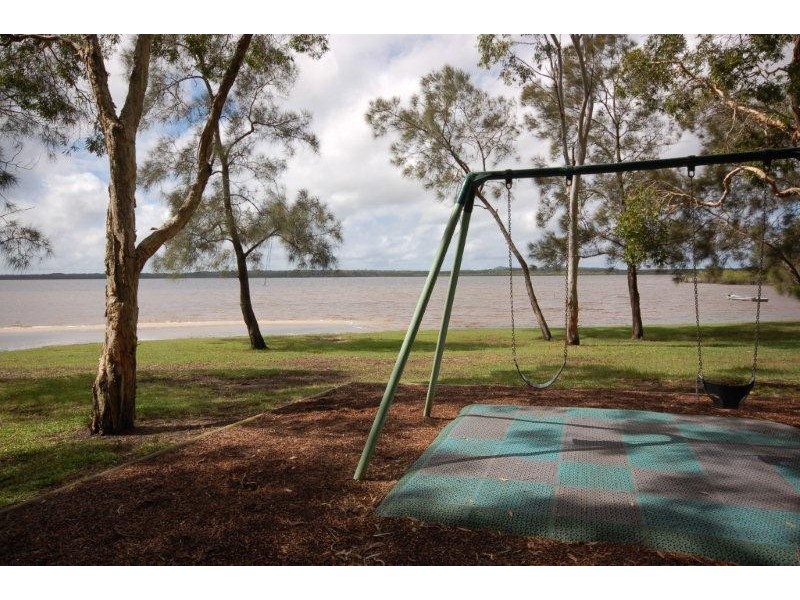 25 Pines Avenue, Cooroibah QLD 4565