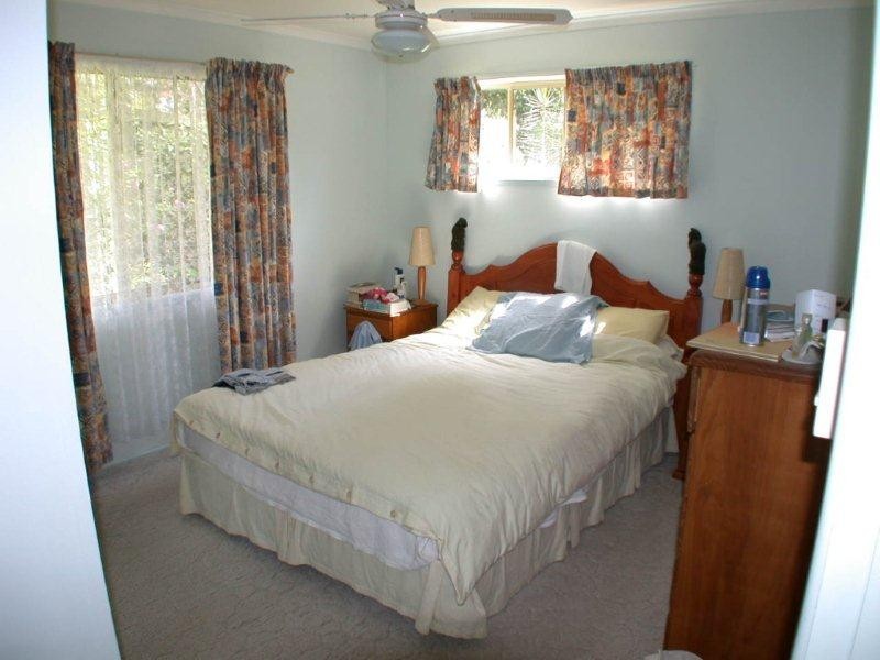 25 Pines Avenue, Cooroibah QLD 4565