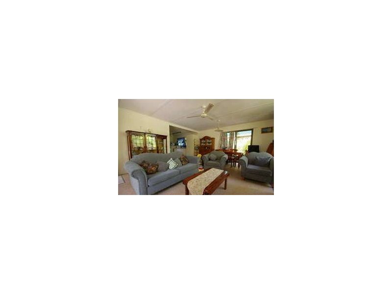 28 Pines Avenue, Cooroibah QLD 4565