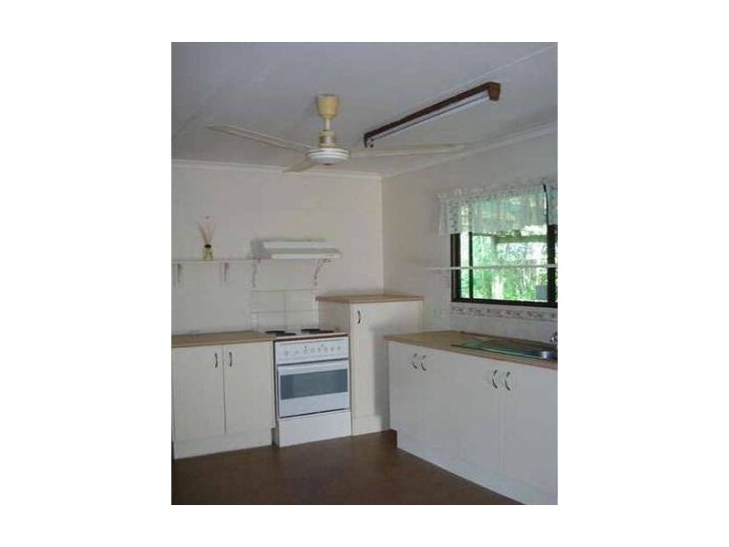 28 Pines Avenue, Cooroibah QLD 4565