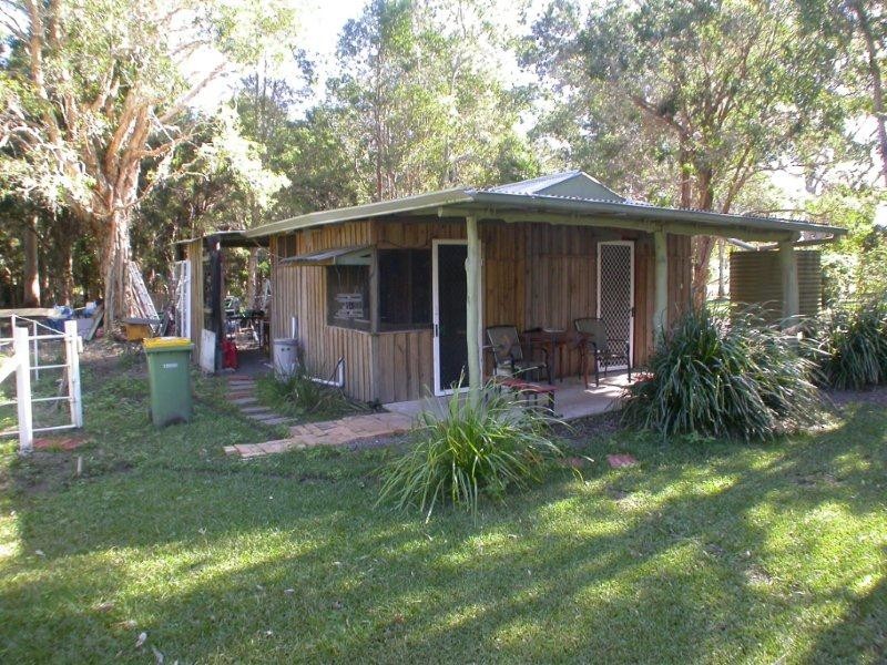 165 Dath Henderson Road, Tinbeerwah QLD 4563