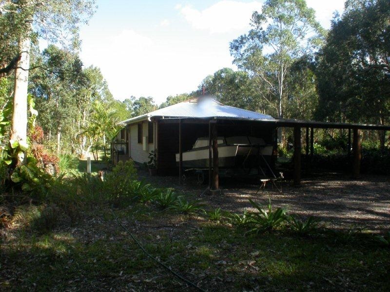 165 Dath Henderson Road, Tinbeerwah QLD 4563