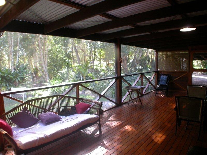 165 Dath Henderson Road, Tinbeerwah QLD 4563