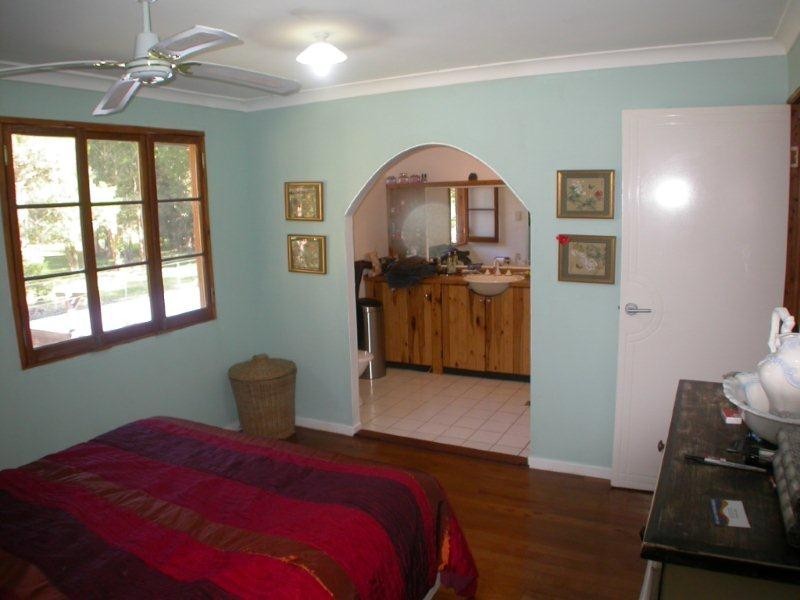 165 Dath Henderson Road, Tinbeerwah QLD 4563