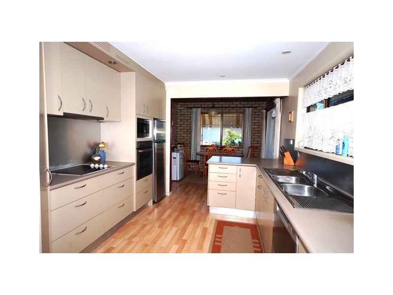 4 Cobham Street, Tewantin QLD 4565