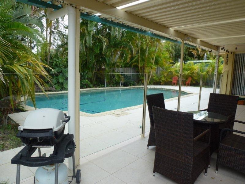 11 Tedford Drive, Tewantin QLD 4565