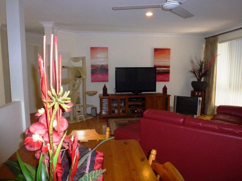 11 Tedford Drive, Tewantin QLD 4565