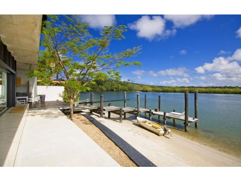 67 Wyuna Drive, Noosa Heads QLD 4567