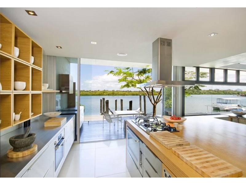 67 Wyuna Drive, Noosa Heads QLD 4567