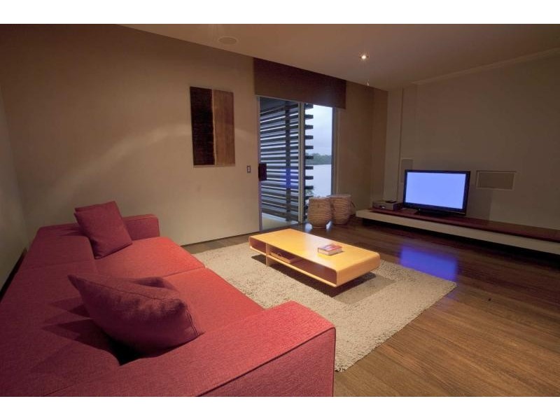 67 Wyuna Drive, Noosa Heads QLD 4567