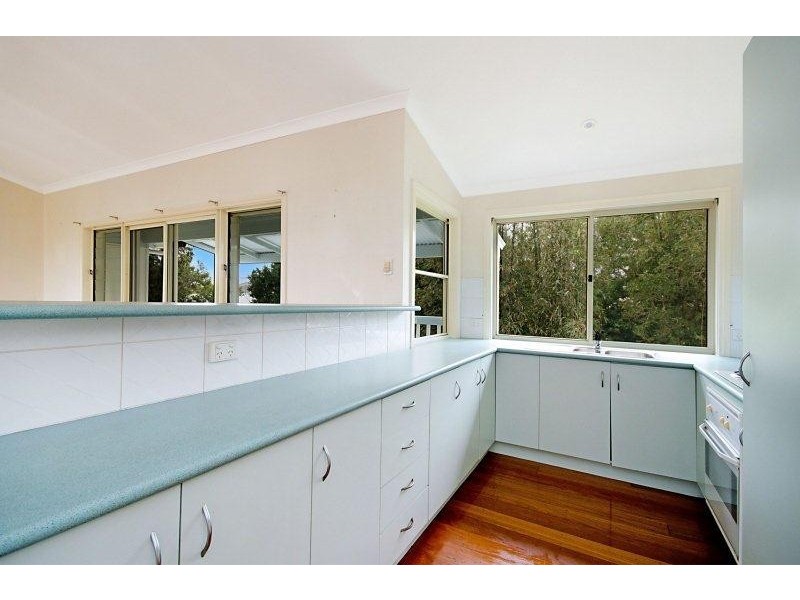 11 Werita Court, Sunrise Beach QLD 4567