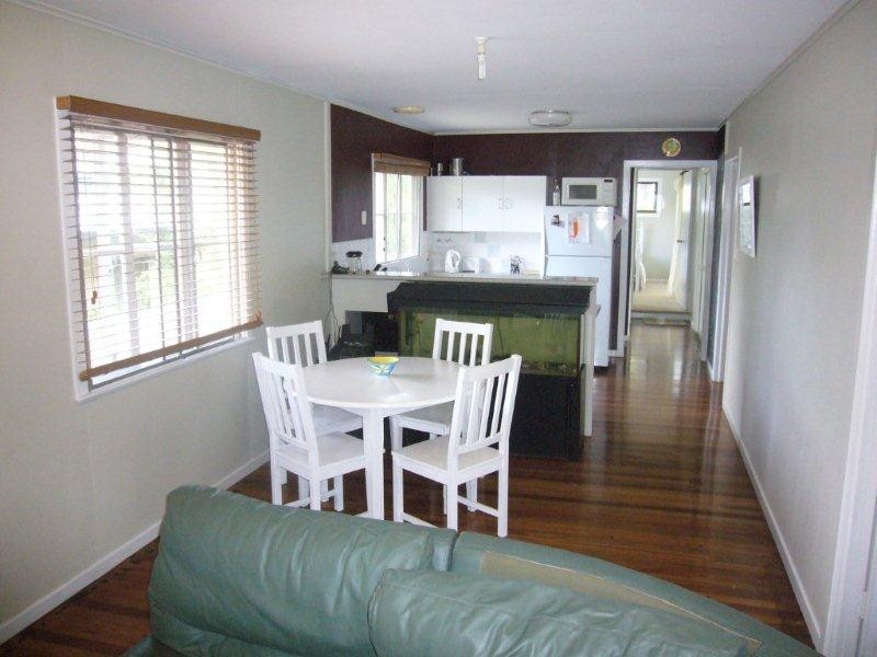 38 Pines Avenue, Cooroibah QLD 4565