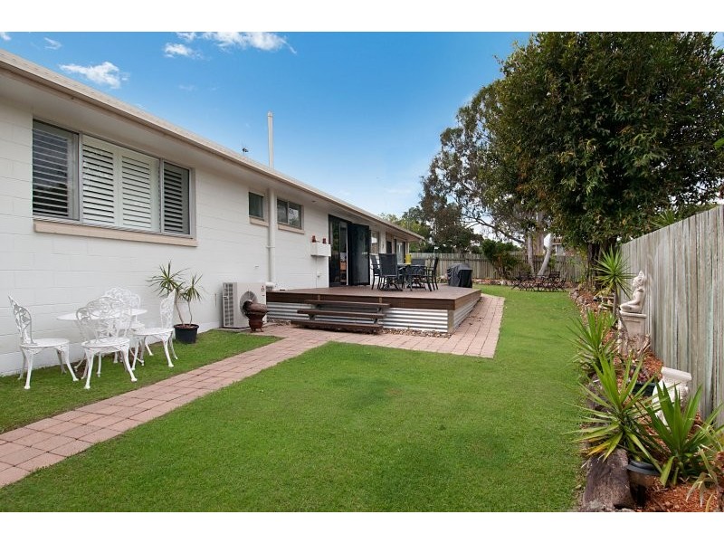 2 Muirfield Crescent, Tewantin QLD 4565
