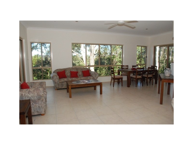 20 Panavista Court, Doonan QLD 4562