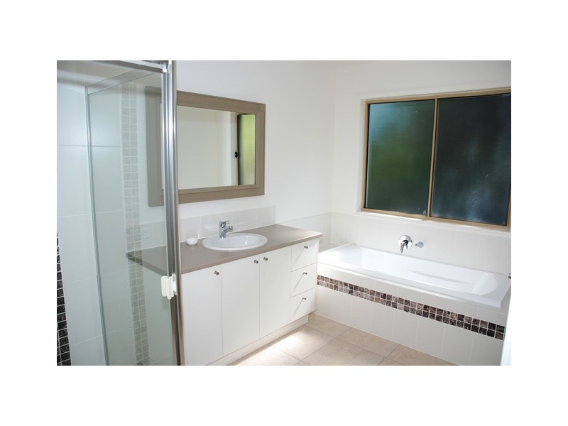 20 Panavista Court, Doonan QLD 4562