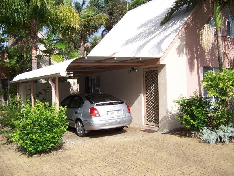 2/6 Quinn Court, Mount Coolum QLD 4573