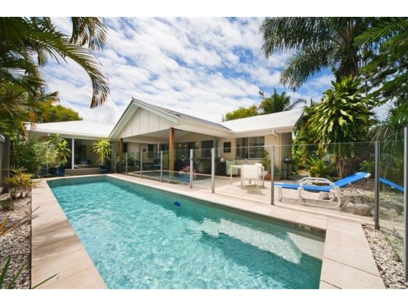 39 Newfield Street, Sunrise Beach QLD 4567