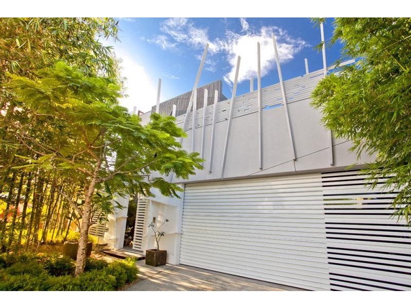 24 Waterside Court*, Noosa Waters QLD 4566