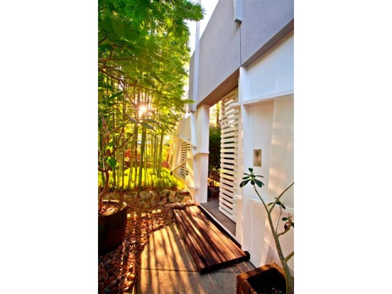 24 Waterside Court*, Noosa Waters QLD 4566