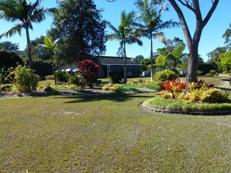 22 Dela Court, Cooroibah QLD 4565