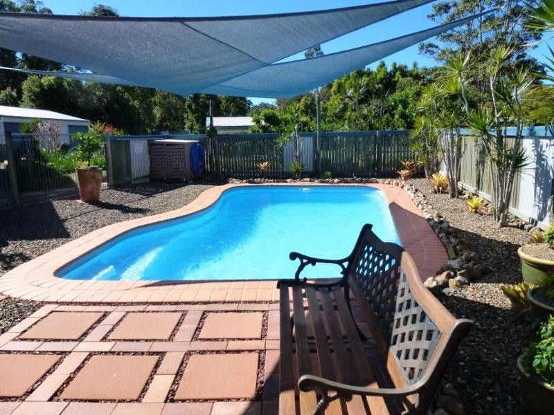 22 Dela Court, Cooroibah QLD 4565