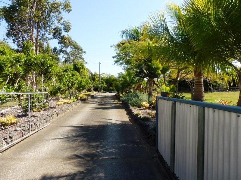 22 Dela Court, Cooroibah QLD 4565