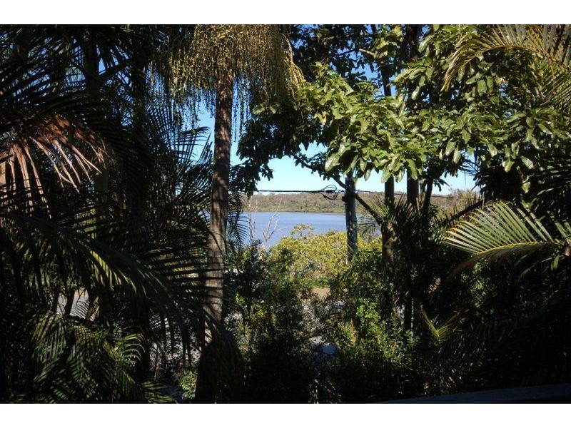 1/9 Lake Street, Tewantin QLD 4565