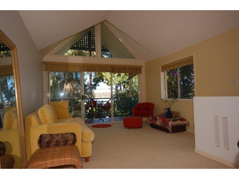 1/9 Lake Street, Tewantin QLD 4565