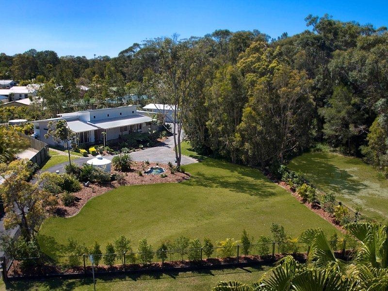 14 Lyndhurst Grove, Tewantin QLD 4565