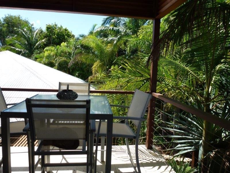 35 Waterside Court, Noosa Waters QLD 4566