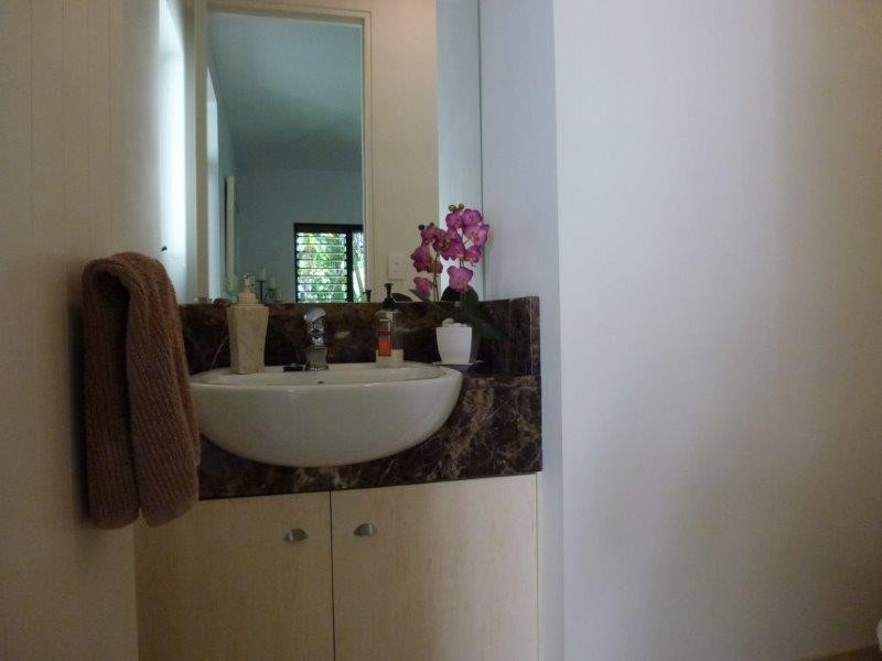 35 Waterside Court, Noosa Waters QLD 4566