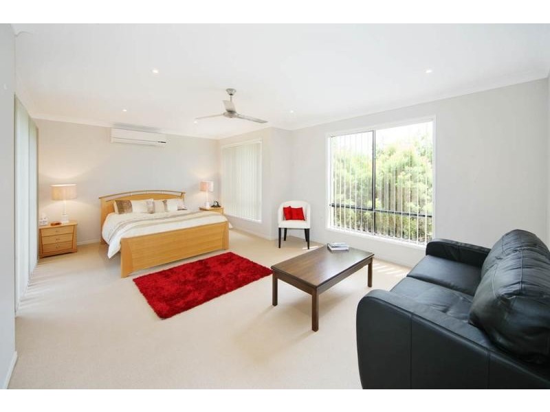 37 Kensington Drive, Cooroy QLD 4563