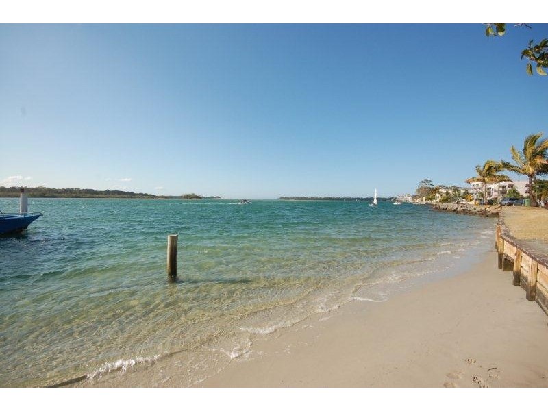 19/13 James Street, Noosaville QLD 4566